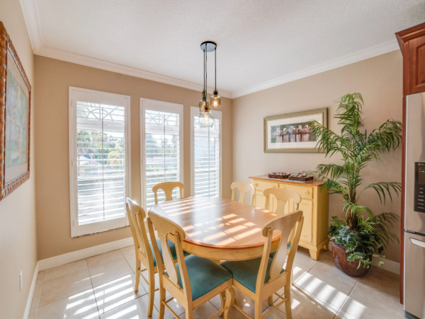 Luxury Coastal Retreat in Holmes Beach Sleeps 8